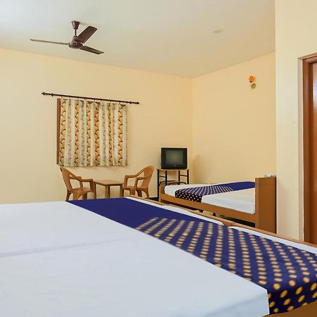Hotel O Vel Vel Guest House Palani Exteriör bild